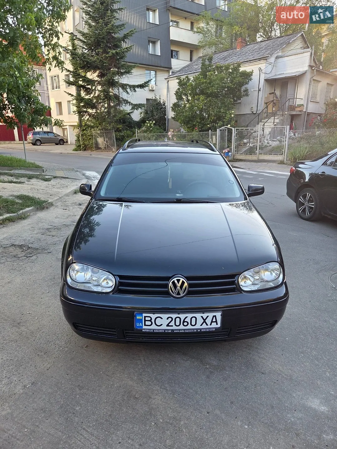 Volkswagen Golf, 2001