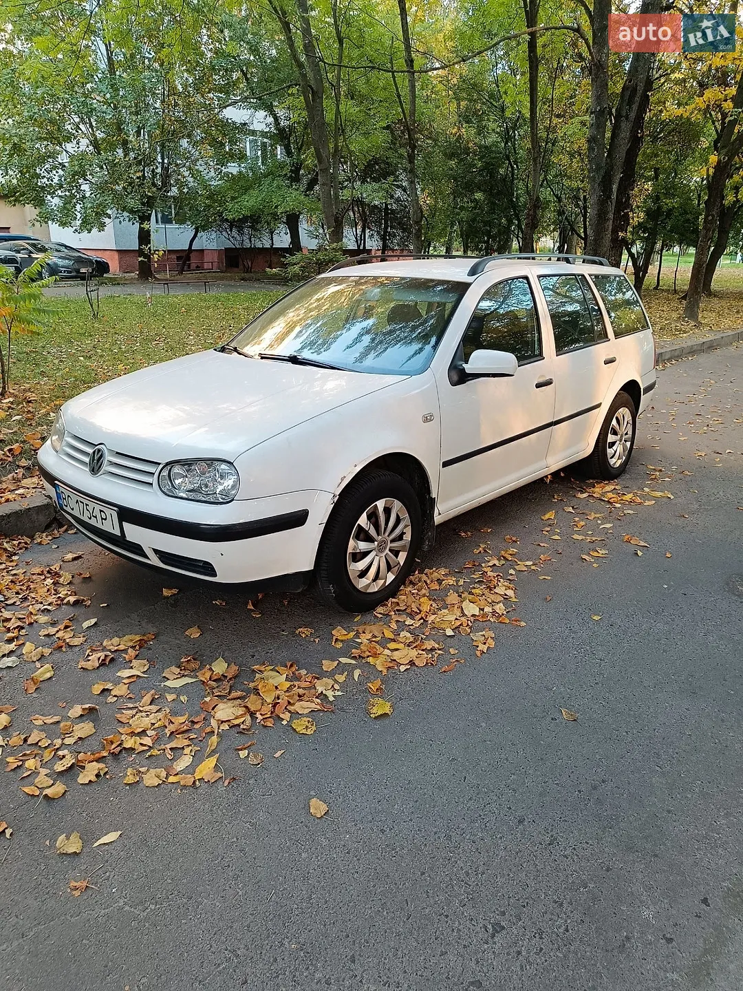 Volkswagen Golf, 2000