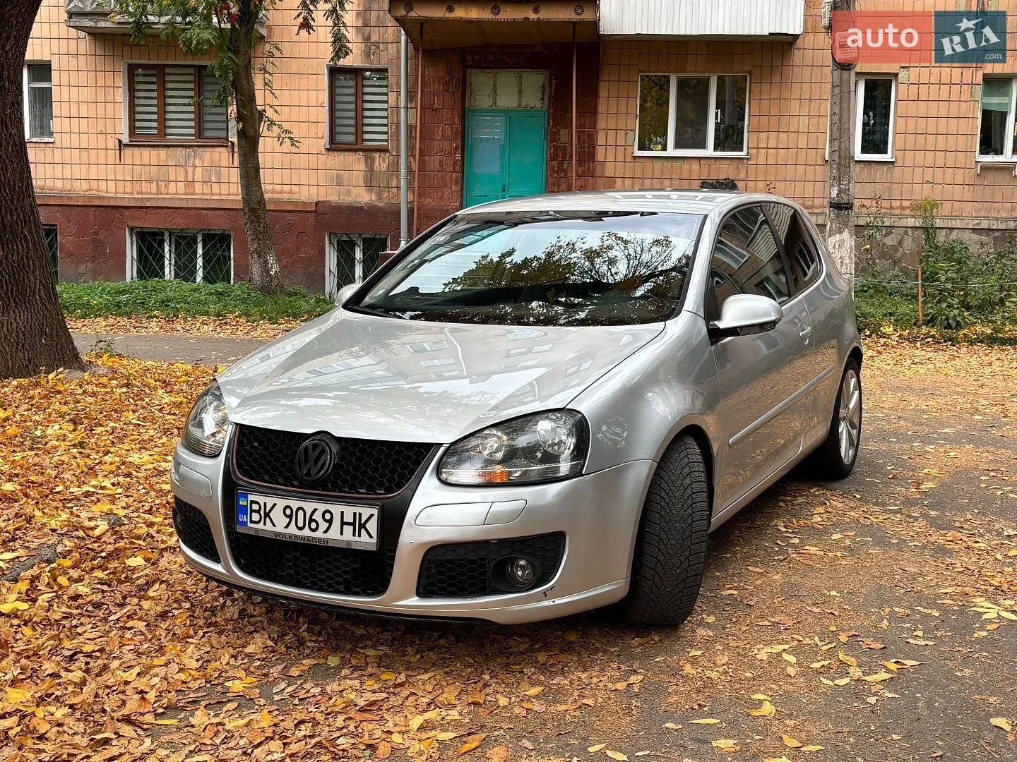Volkswagen Golf, 2004