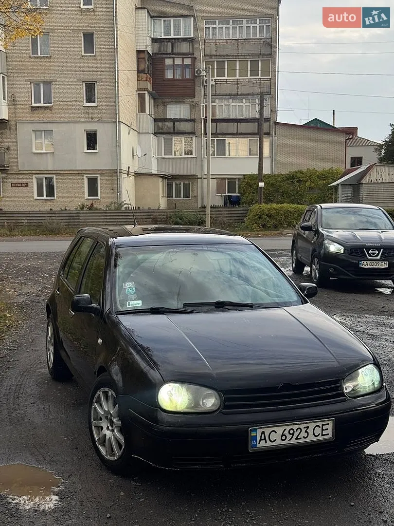 Volkswagen Golf, 1999