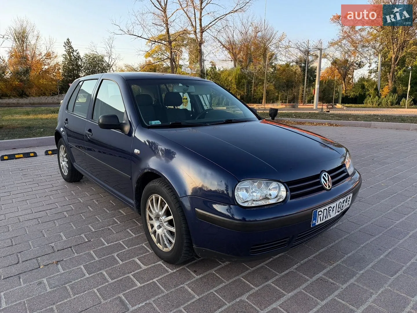 Volkswagen Golf, 2003