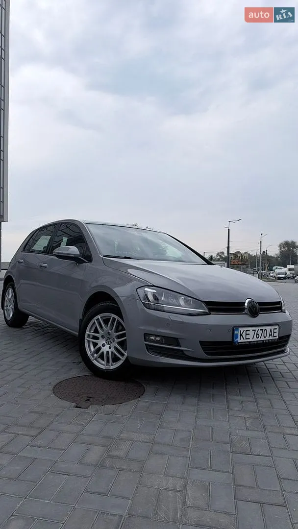 Volkswagen Golf, 2013