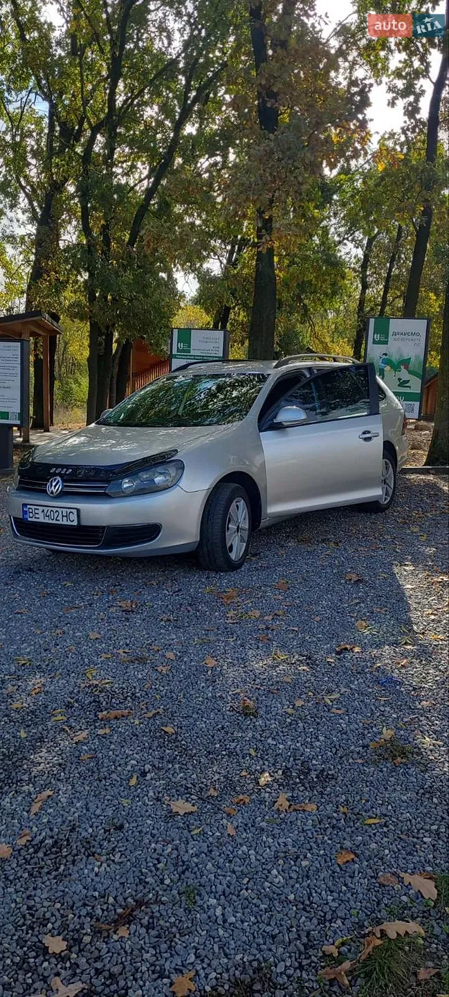 Volkswagen Golf, 2011