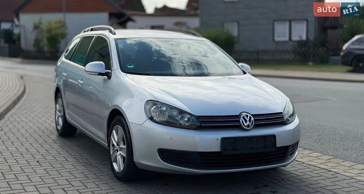 Volkswagen Golf, 2010