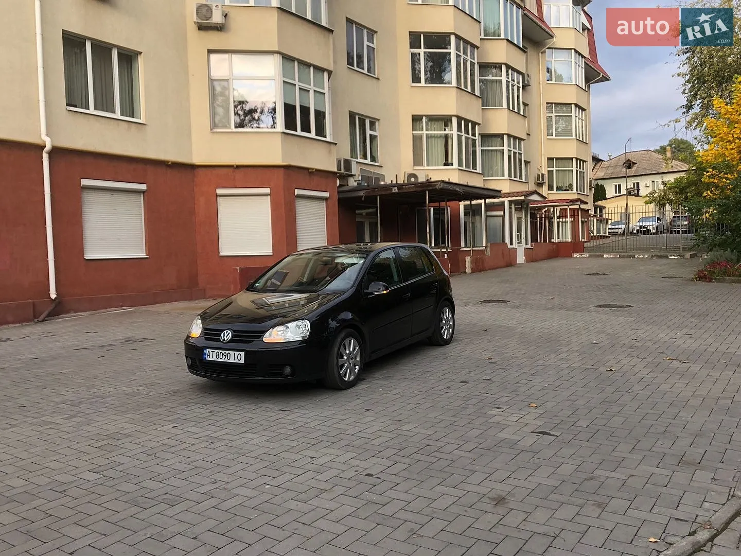 Volkswagen Golf, 2004