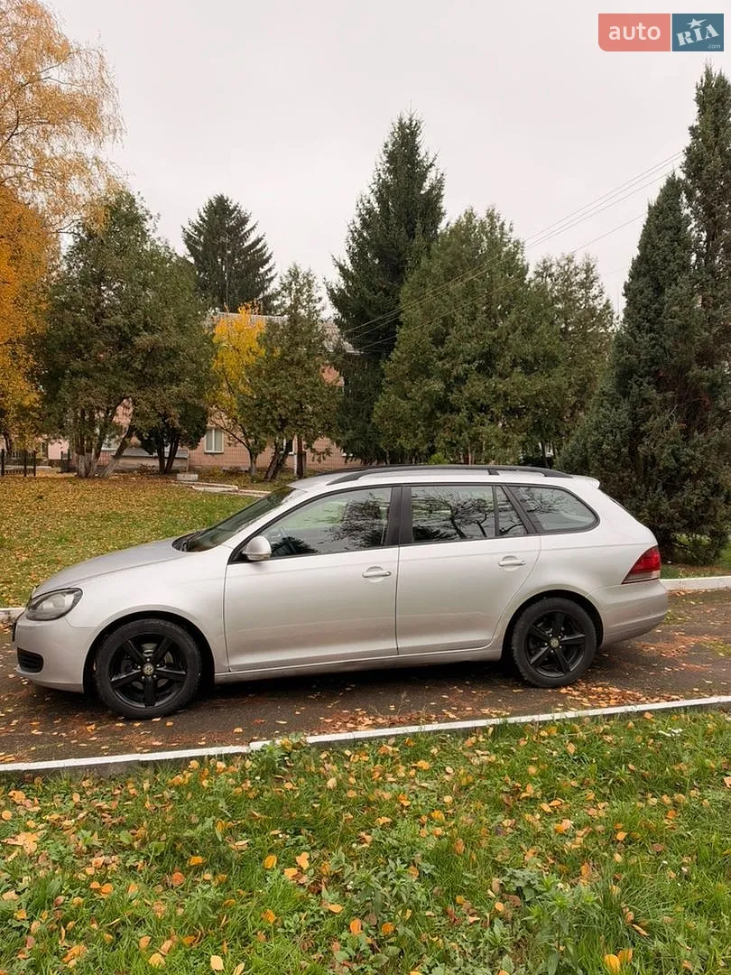 Volkswagen Golf, 2011