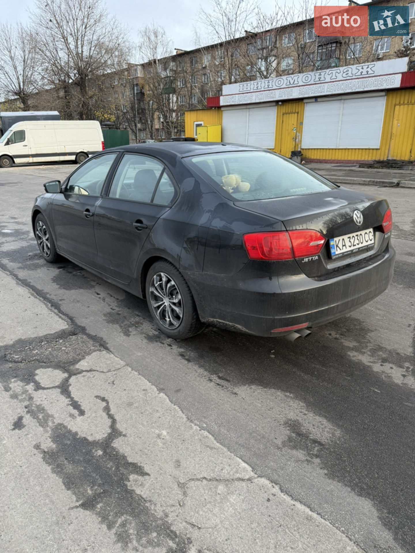 Volkswagen Jetta 2011 — 1