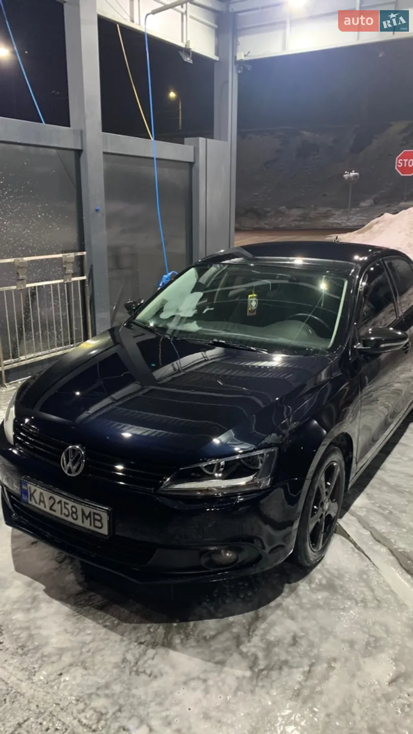 Volkswagen Jetta, 2012