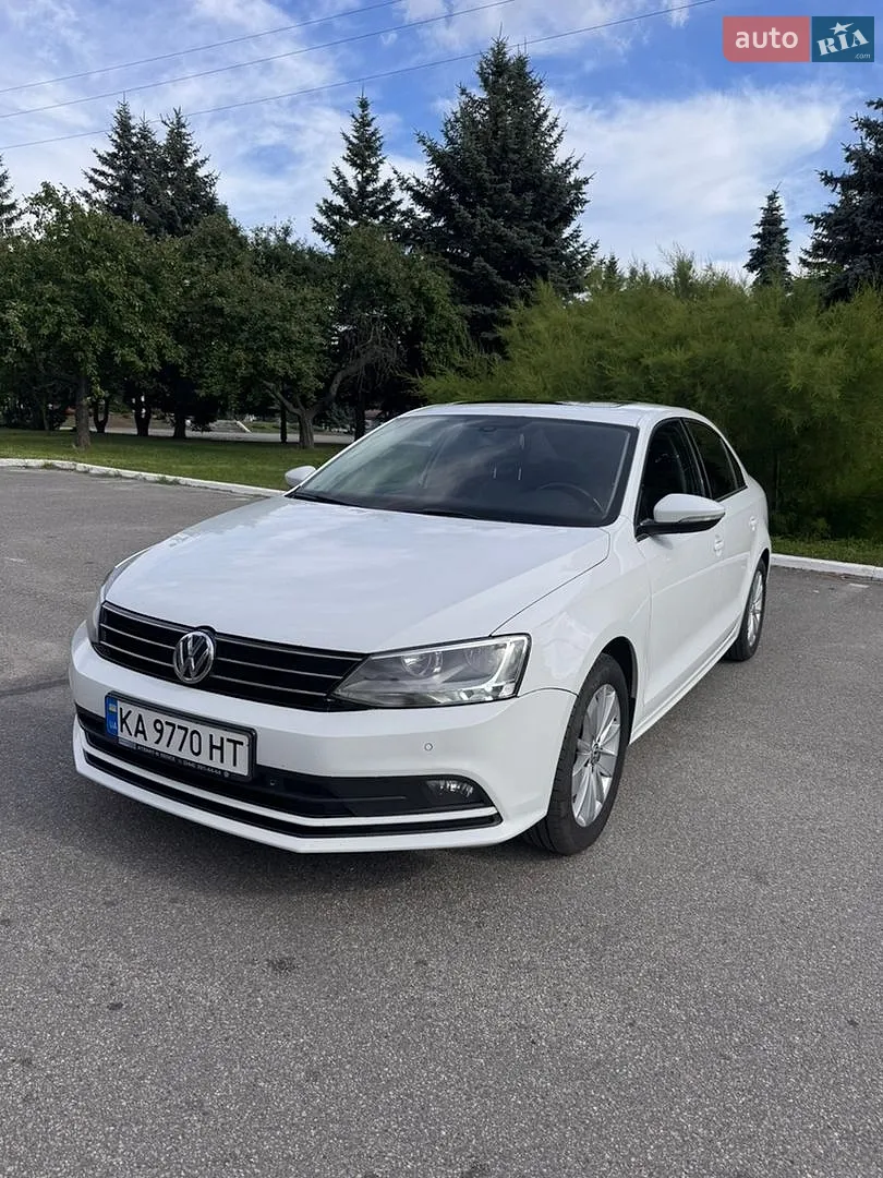 Volkswagen Jetta, 2016