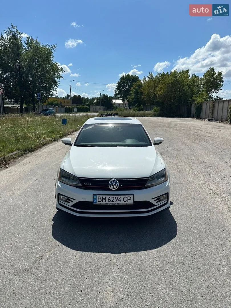 Volkswagen Jetta, 2016