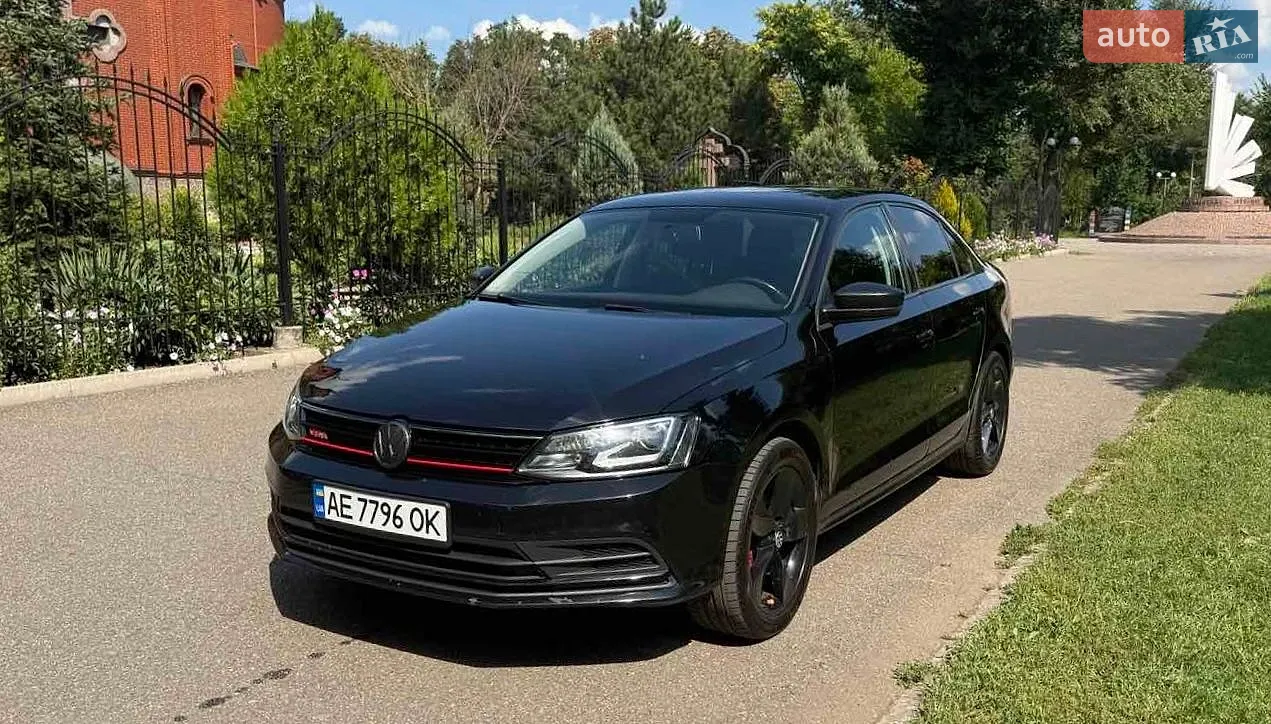 Volkswagen Jetta, 2015