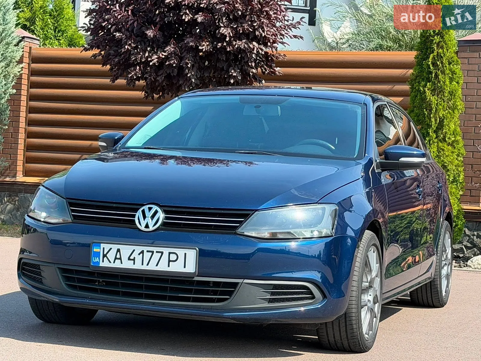 Volkswagen Jetta, 2010