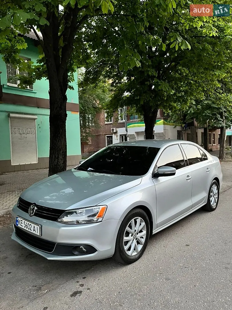 Volkswagen Jetta, 2014