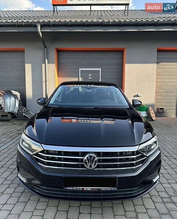 Volkswagen Jetta, 2019
