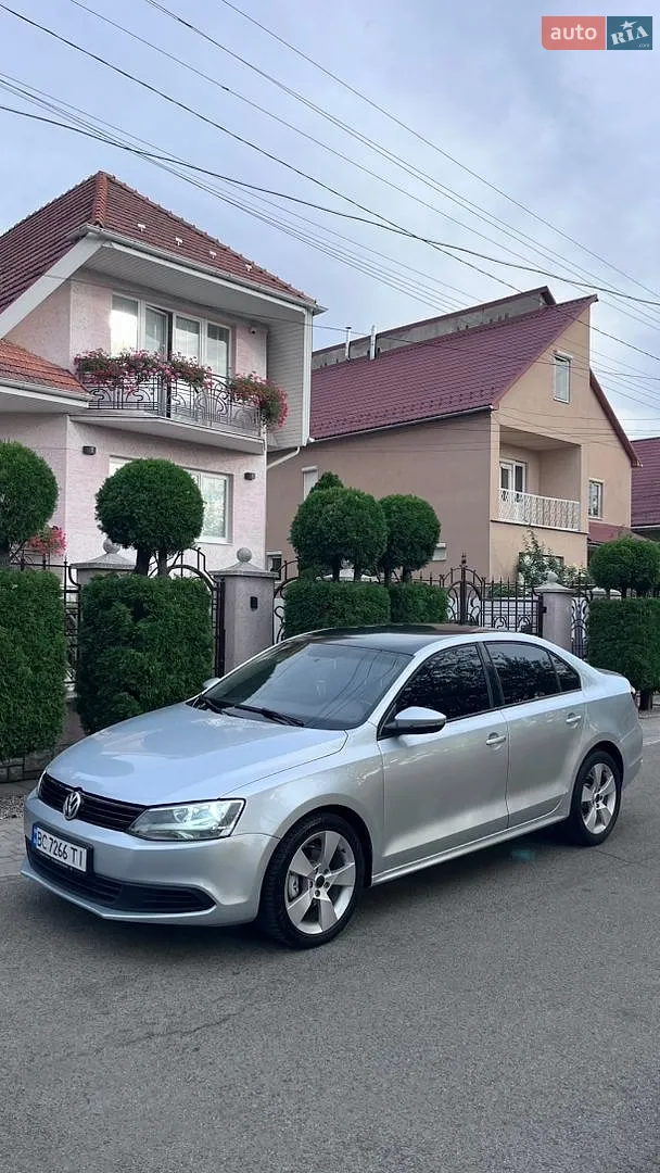 Volkswagen Jetta, 2014