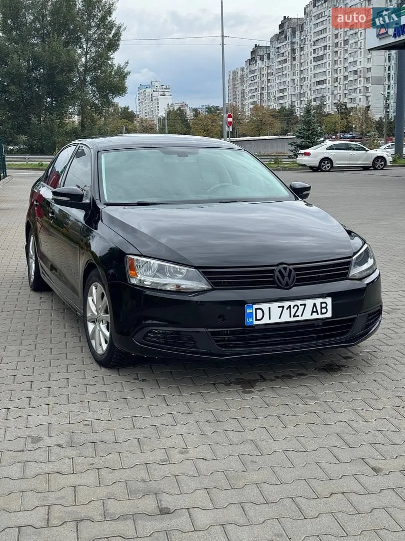 Volkswagen Jetta, 2014