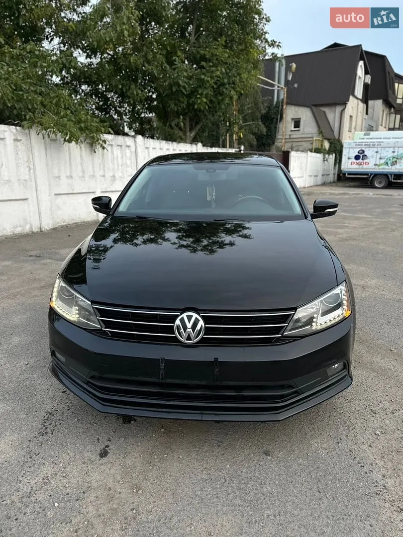 Volkswagen Jetta, 2016