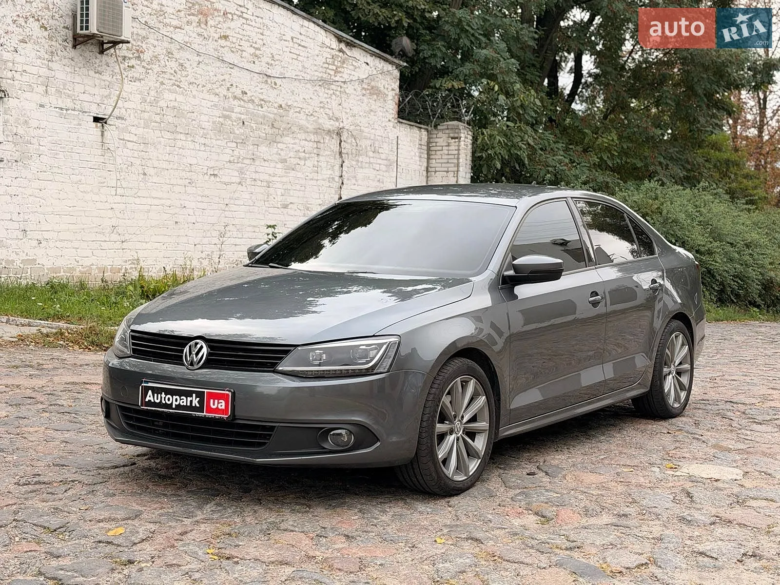 Volkswagen Jetta, 2013