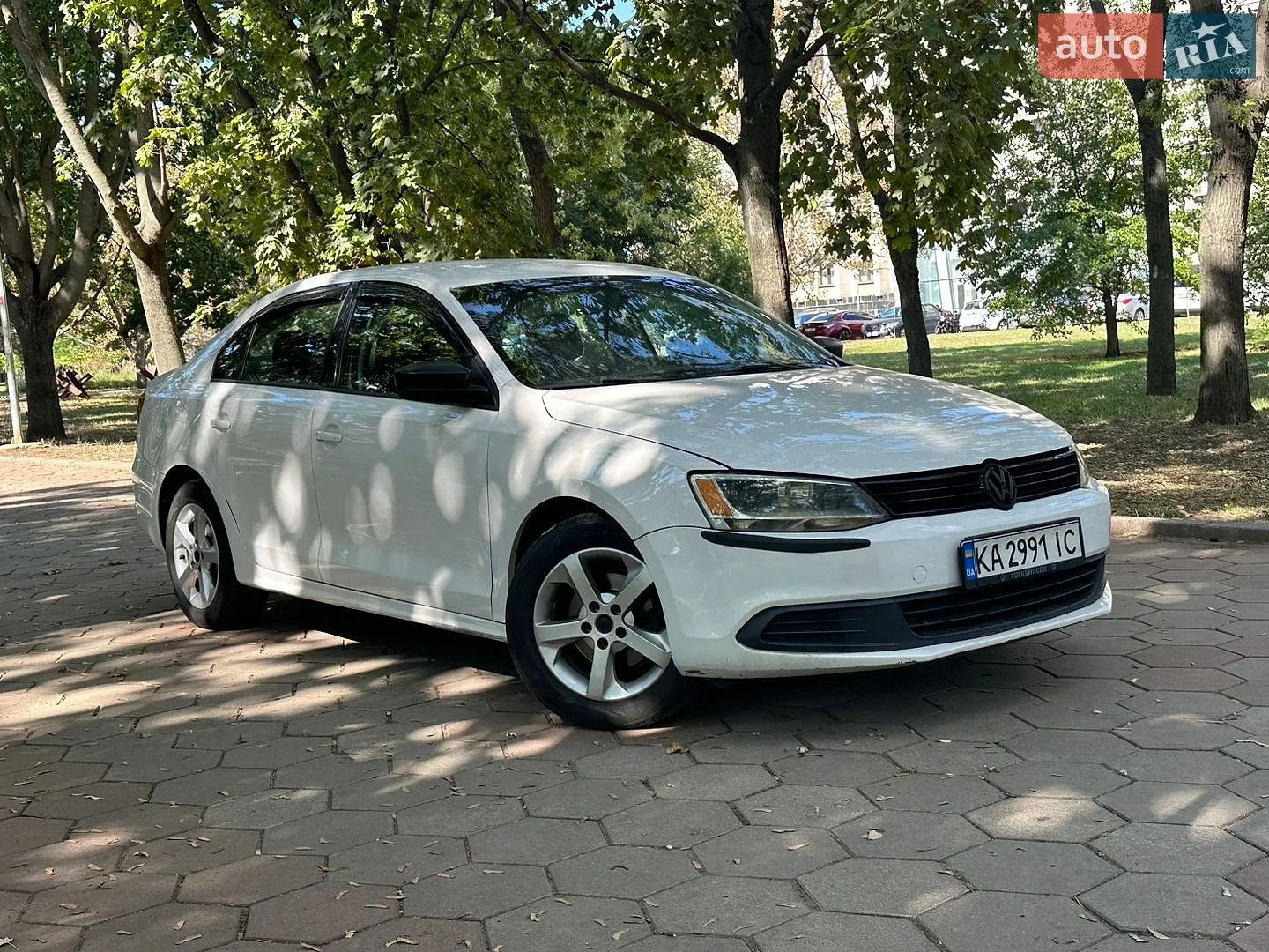 Volkswagen Jetta, 2011