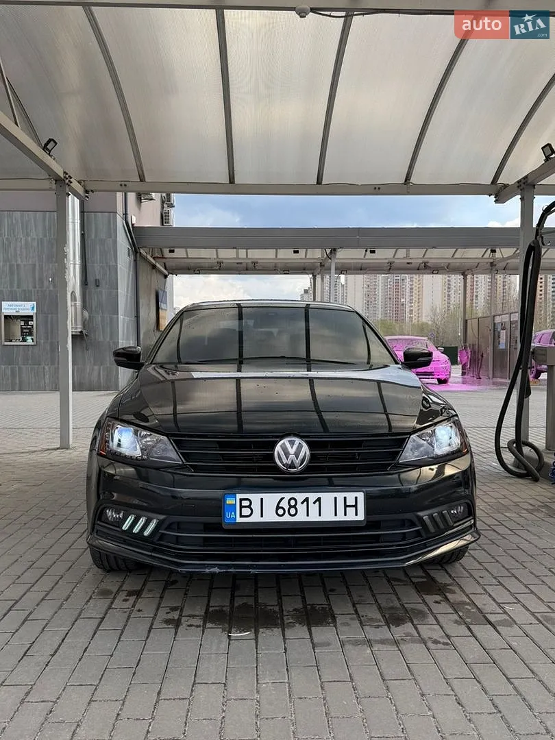 Volkswagen Jetta, 2016