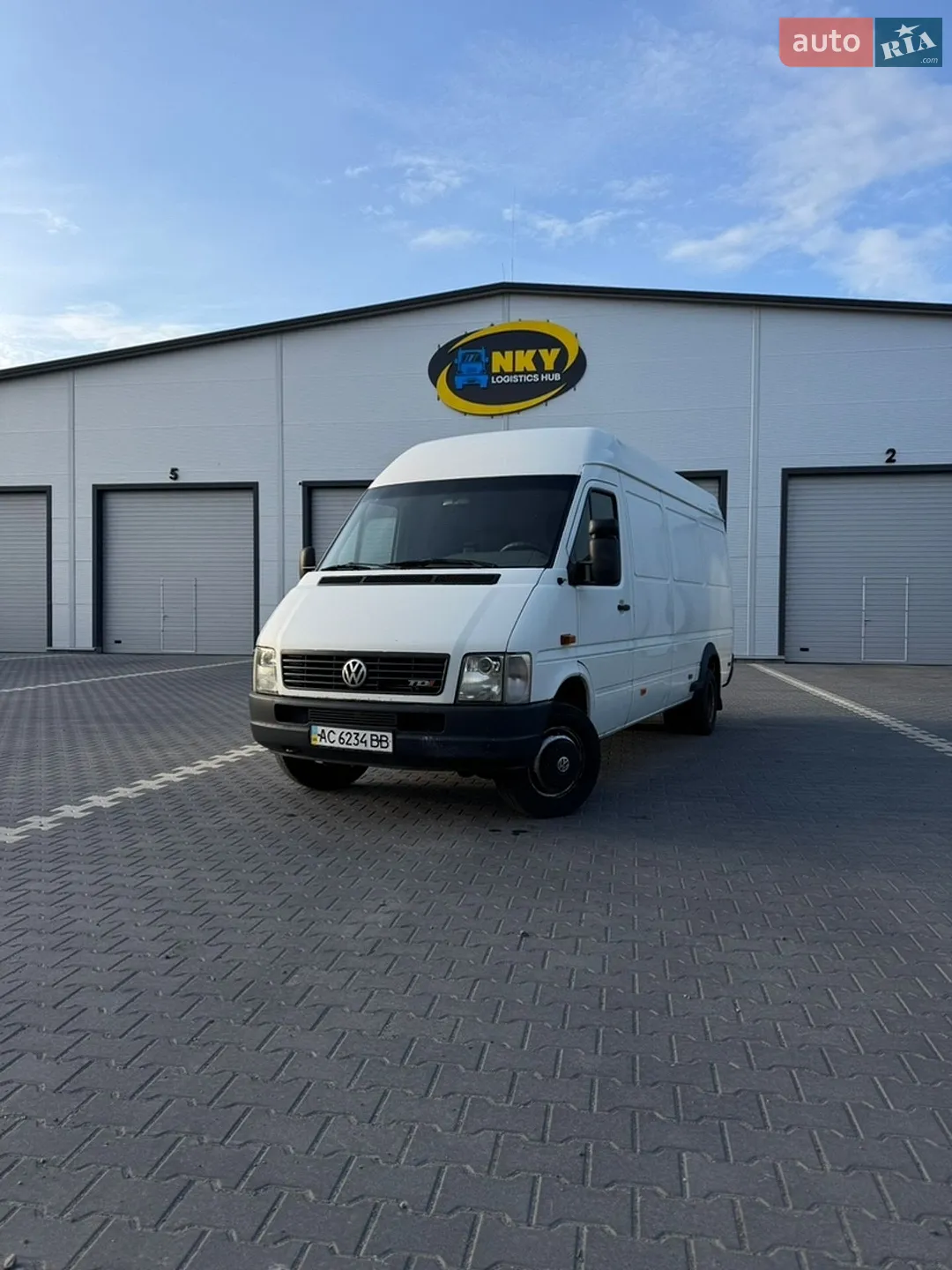 Volkswagen LT, 2004