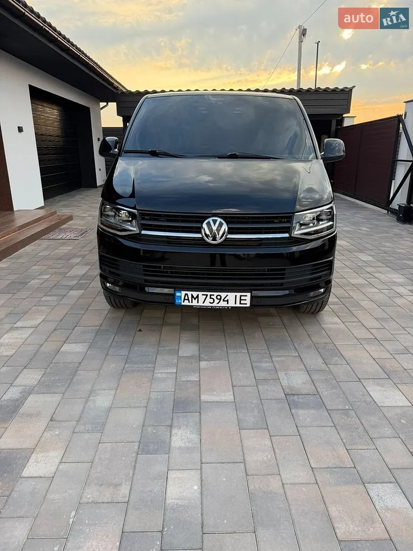 Volkswagen Multivan, 2012