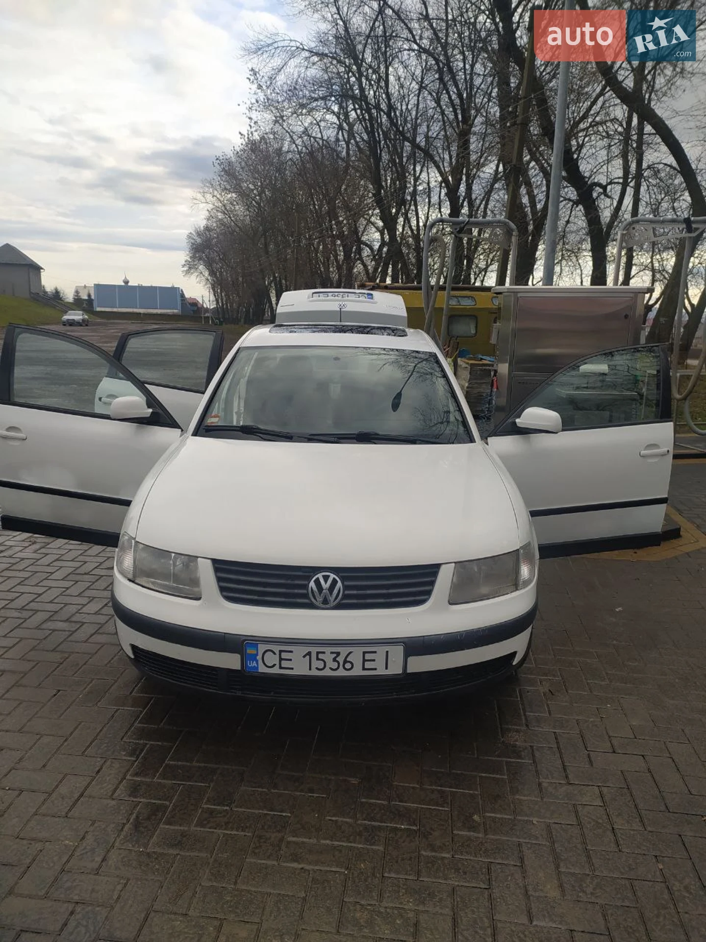 Volkswagen Passat, 1998