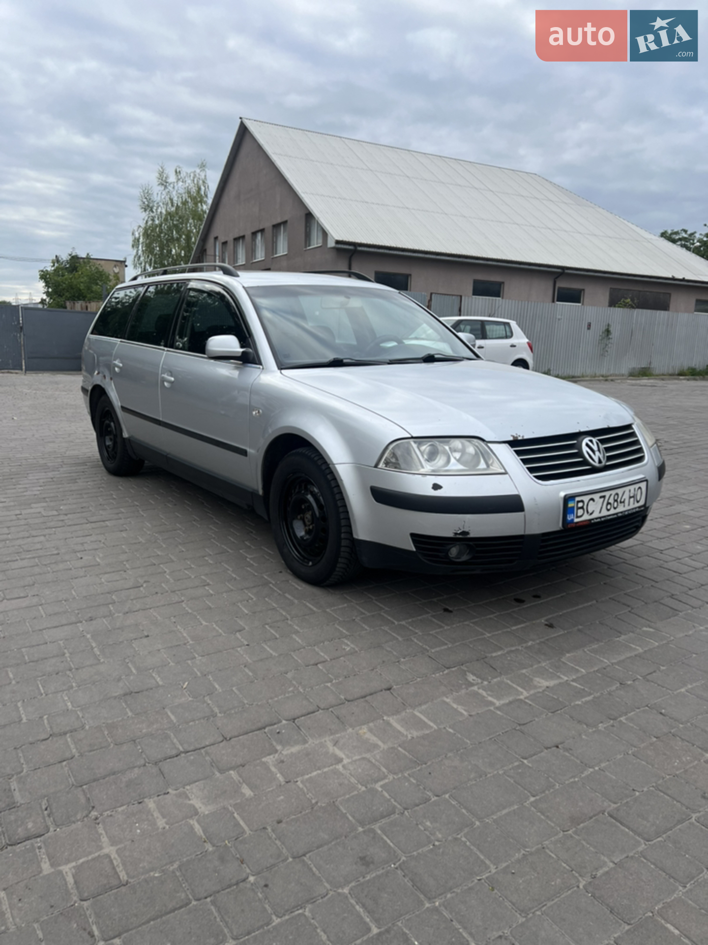 Volkswagen Passat, 2001