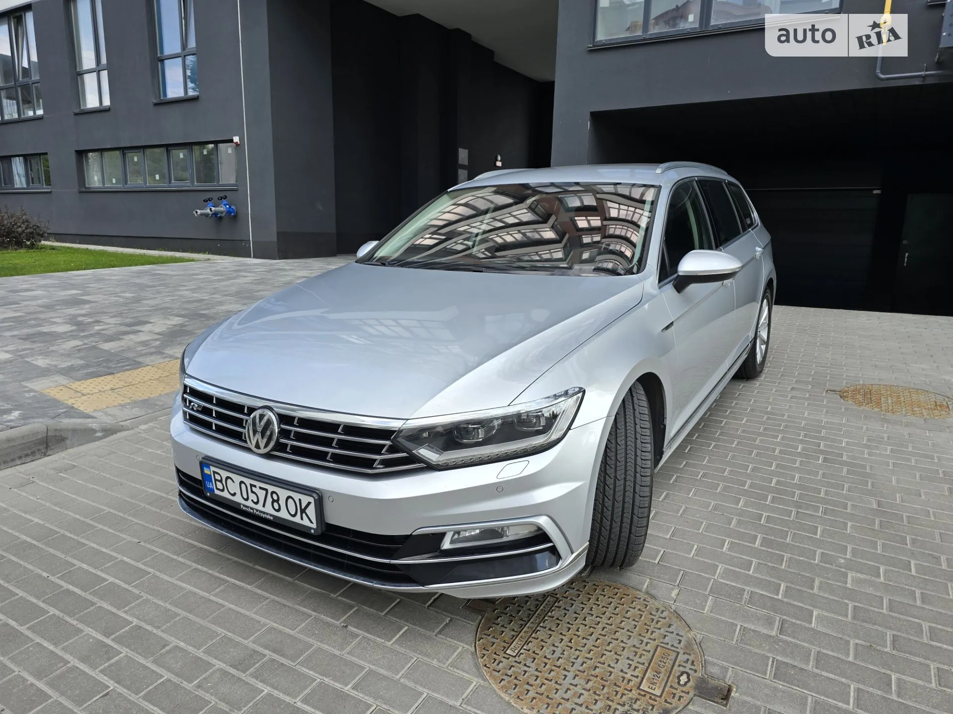 Volkswagen Passat, 2016