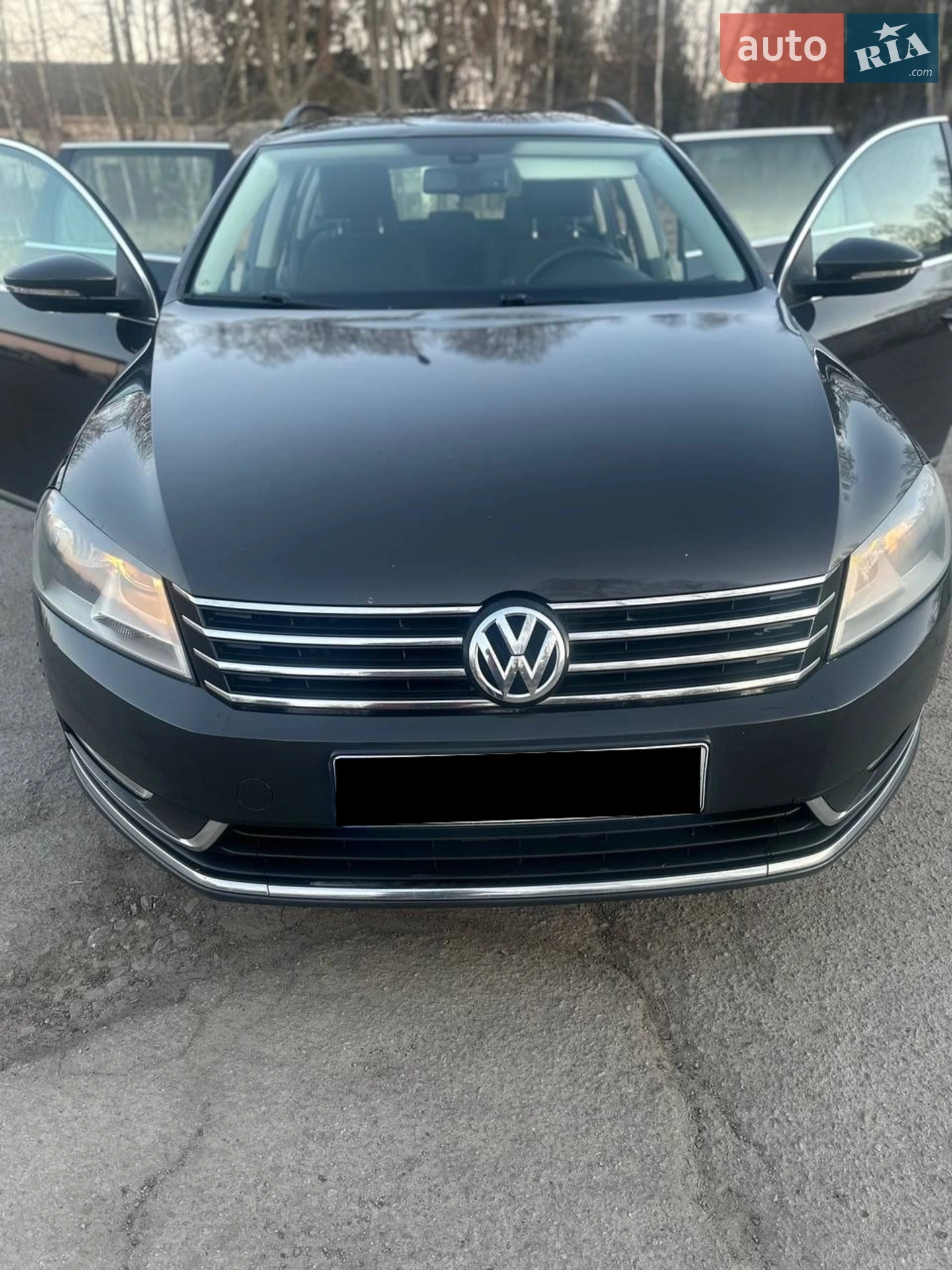 Volkswagen Passat 2011 — 1