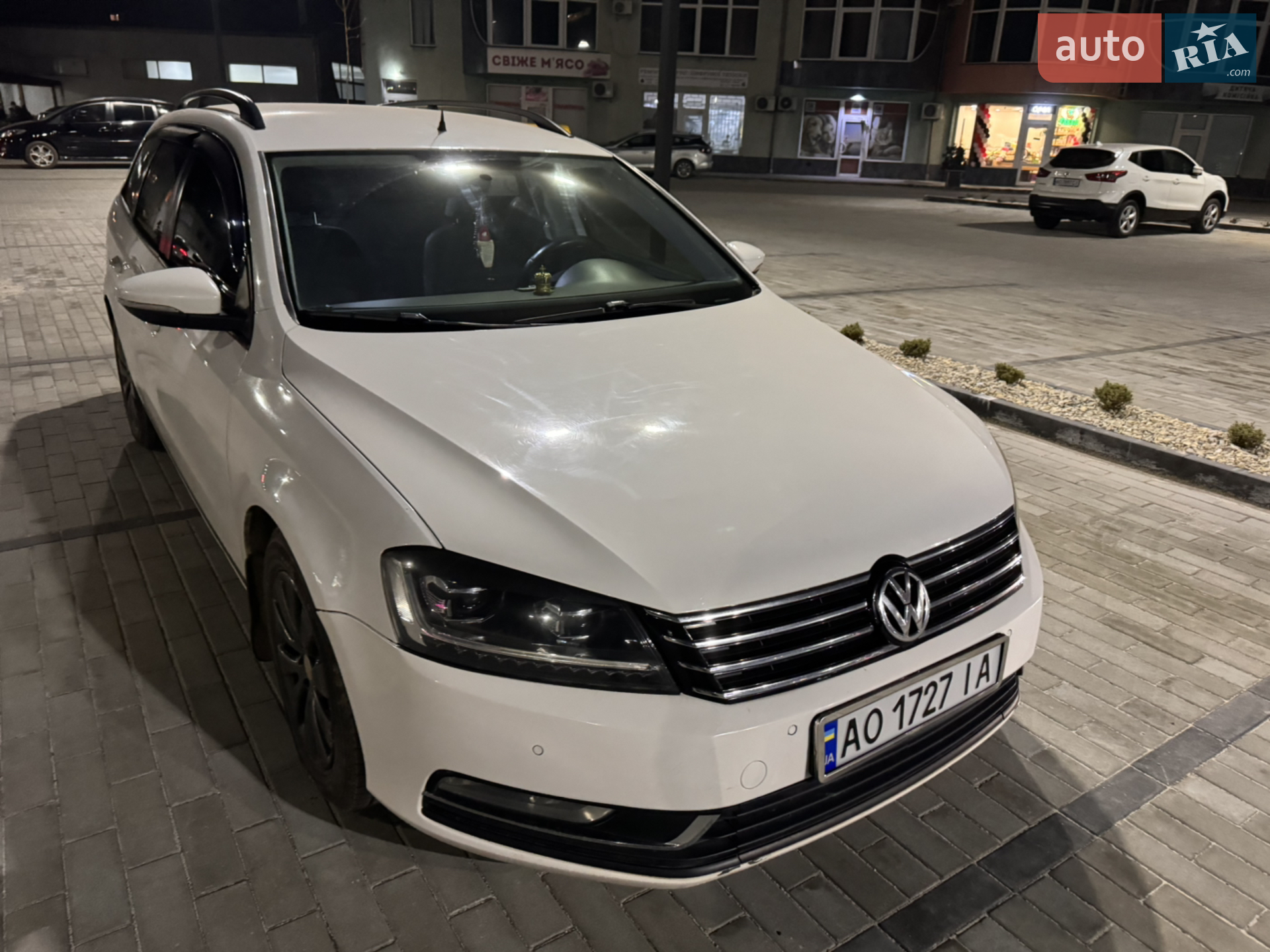 Volkswagen Passat, 2011