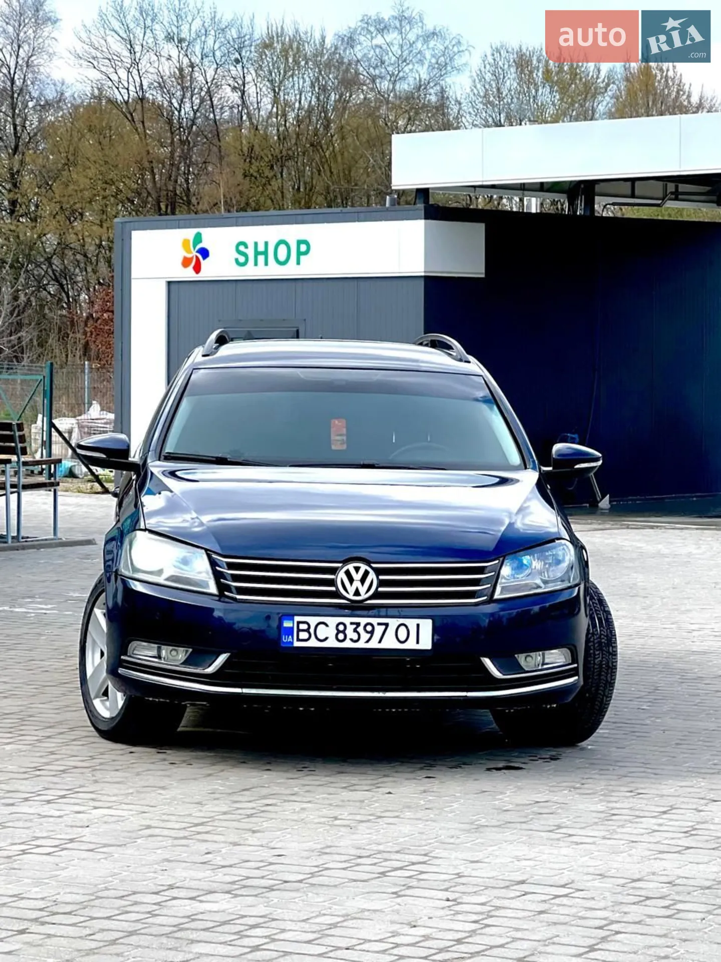 Volkswagen Passat, 2011