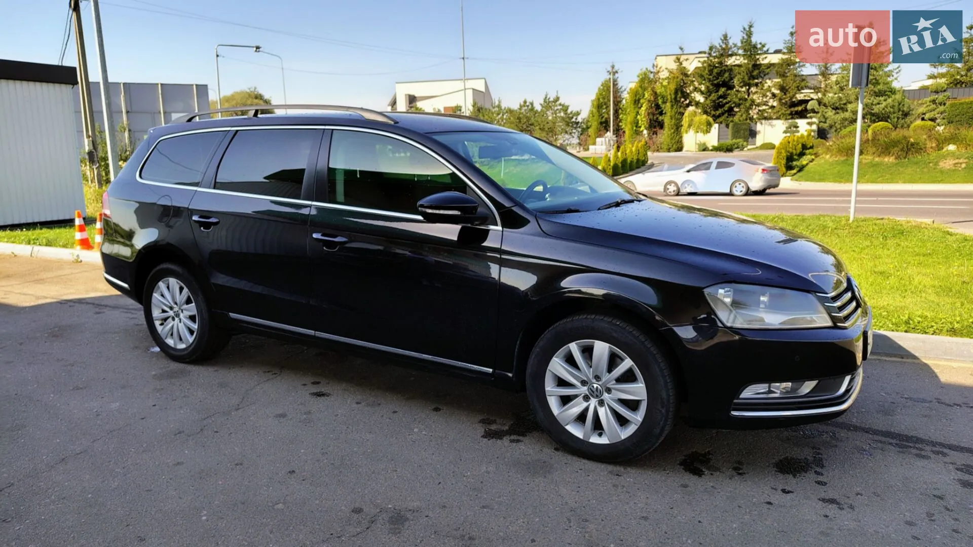 Volkswagen Passat 2011 — 1