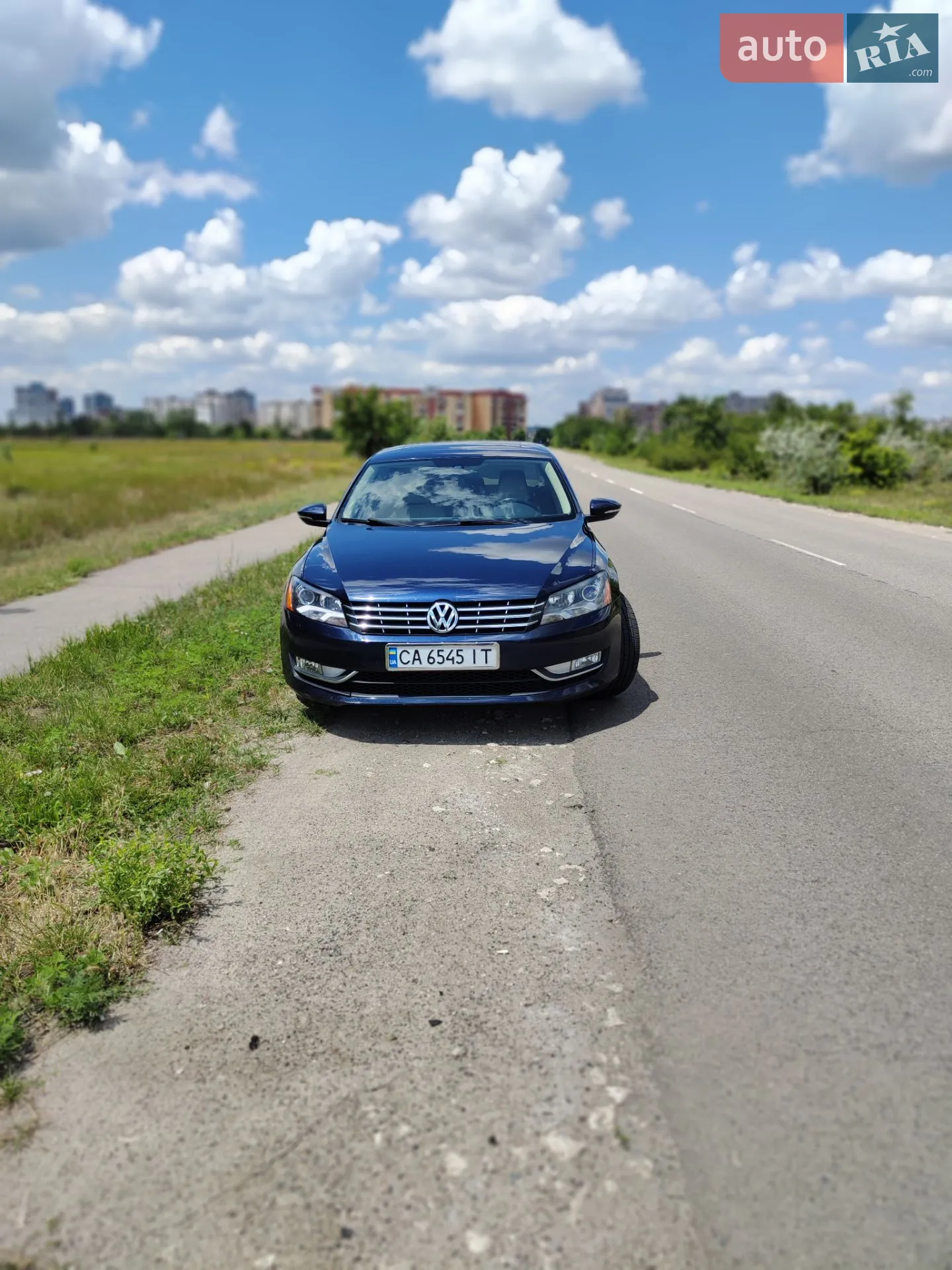 Volkswagen Passat, 2011