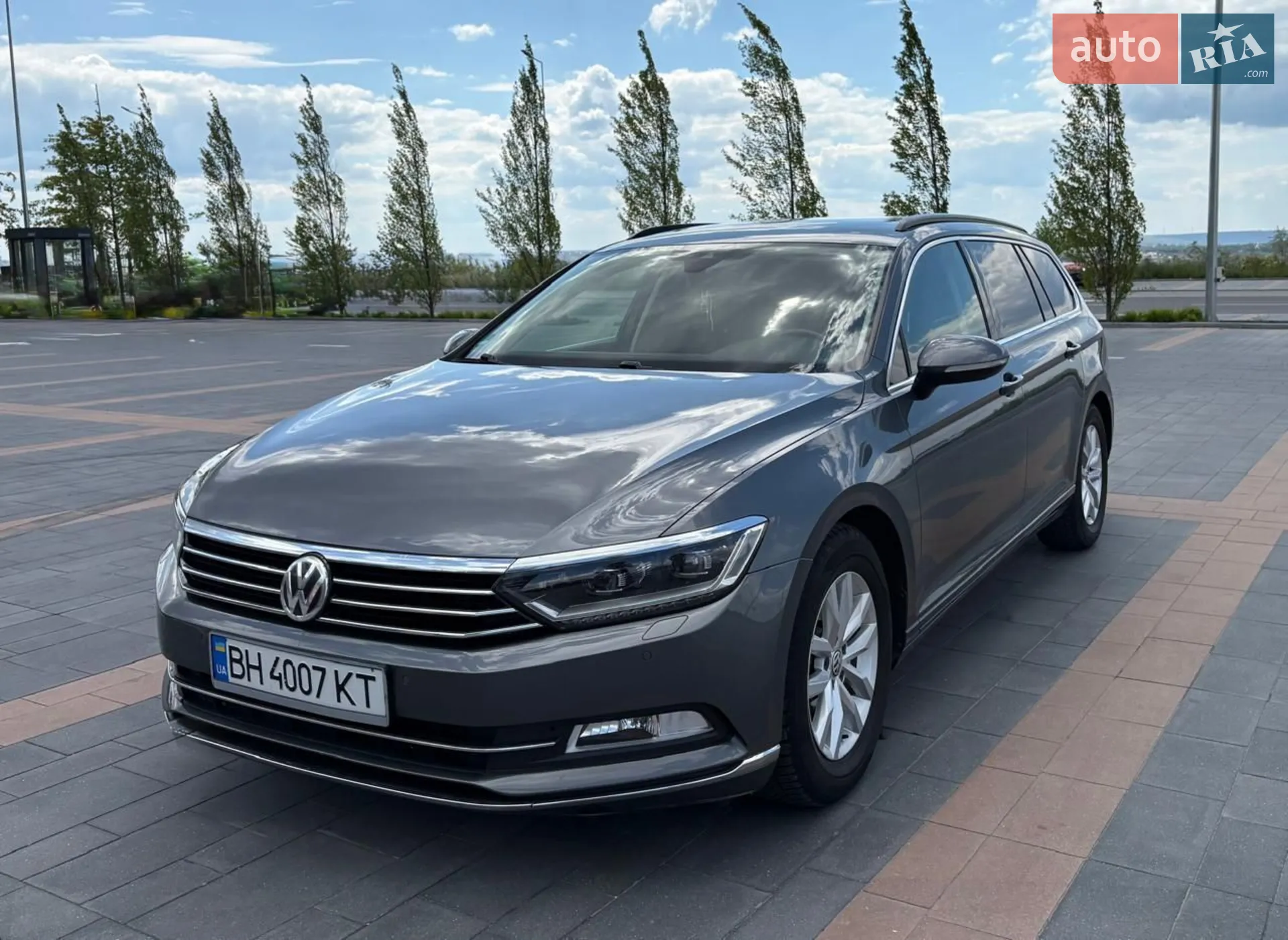 Volkswagen Passat, 2016