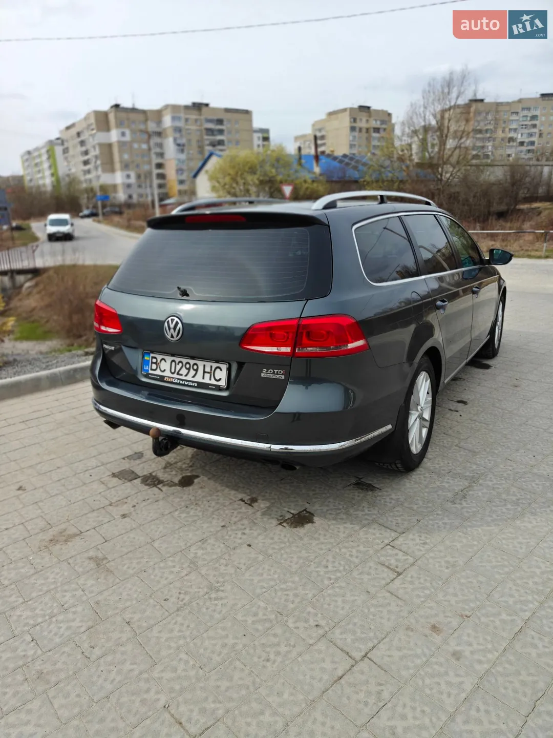 Volkswagen Passat, 2011