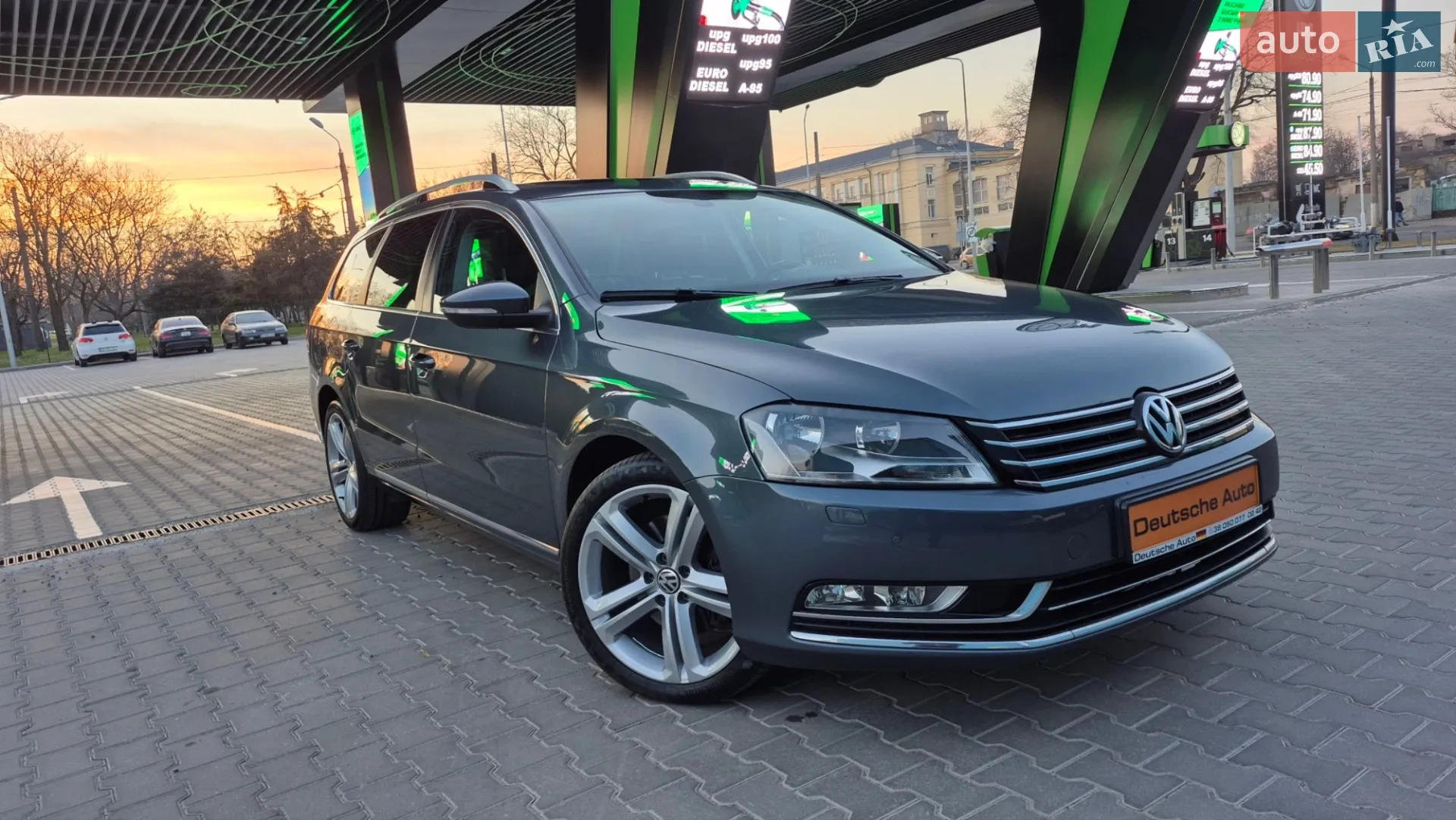 Volkswagen Passat 2014 — 1