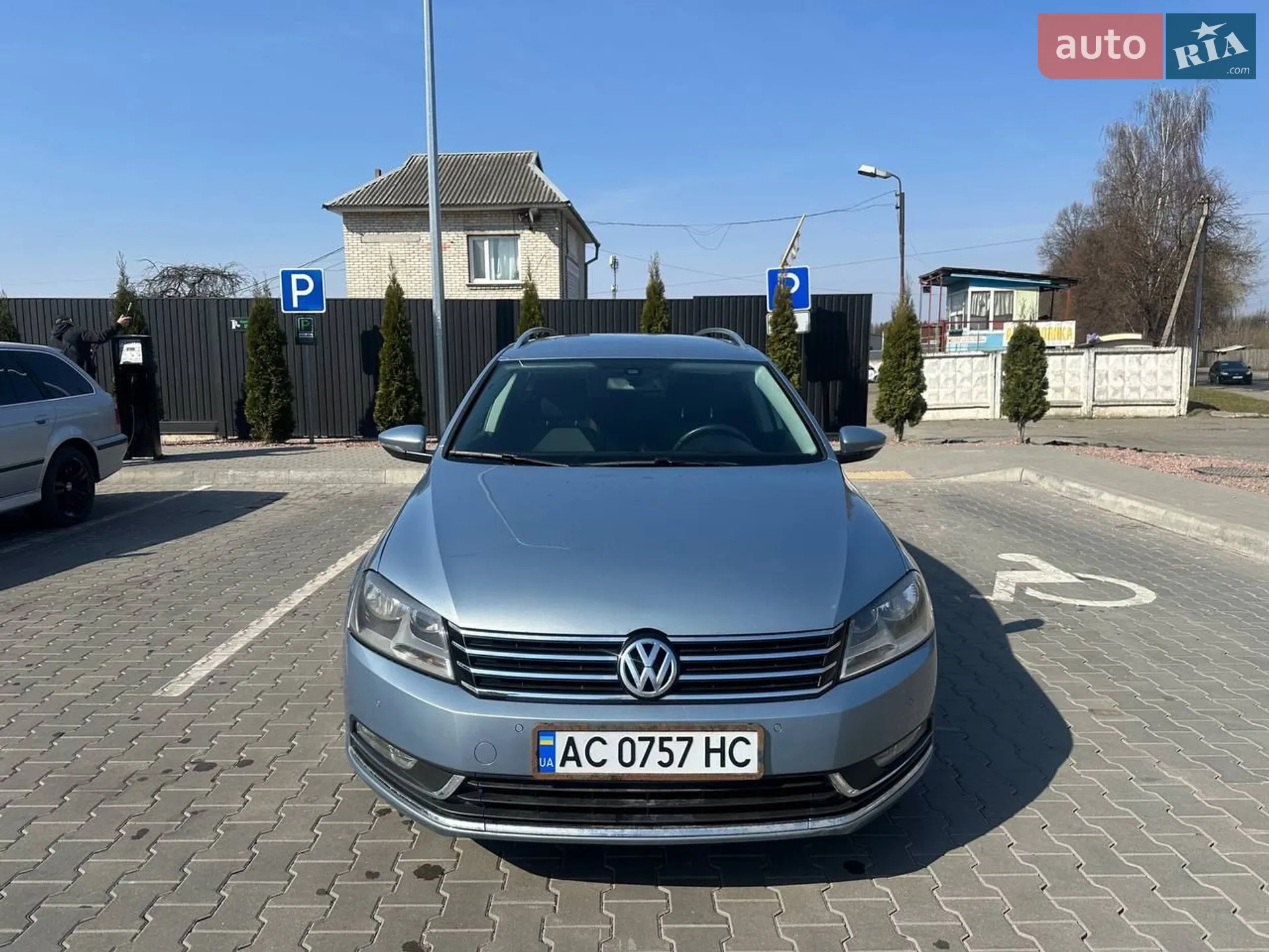 Volkswagen Passat, 2011