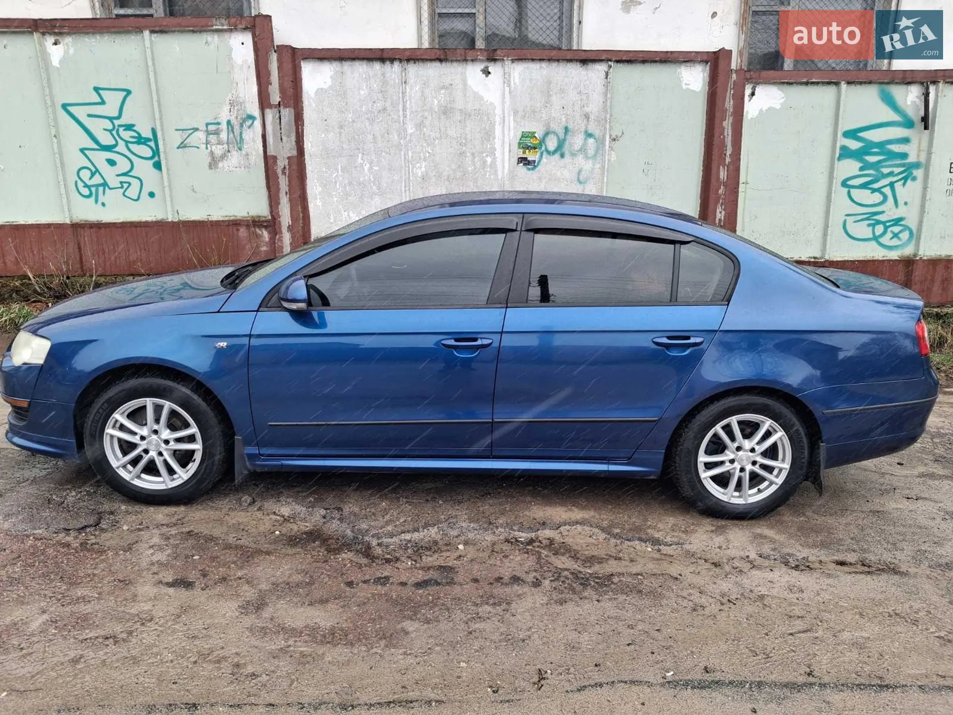 Volkswagen Passat, 2010