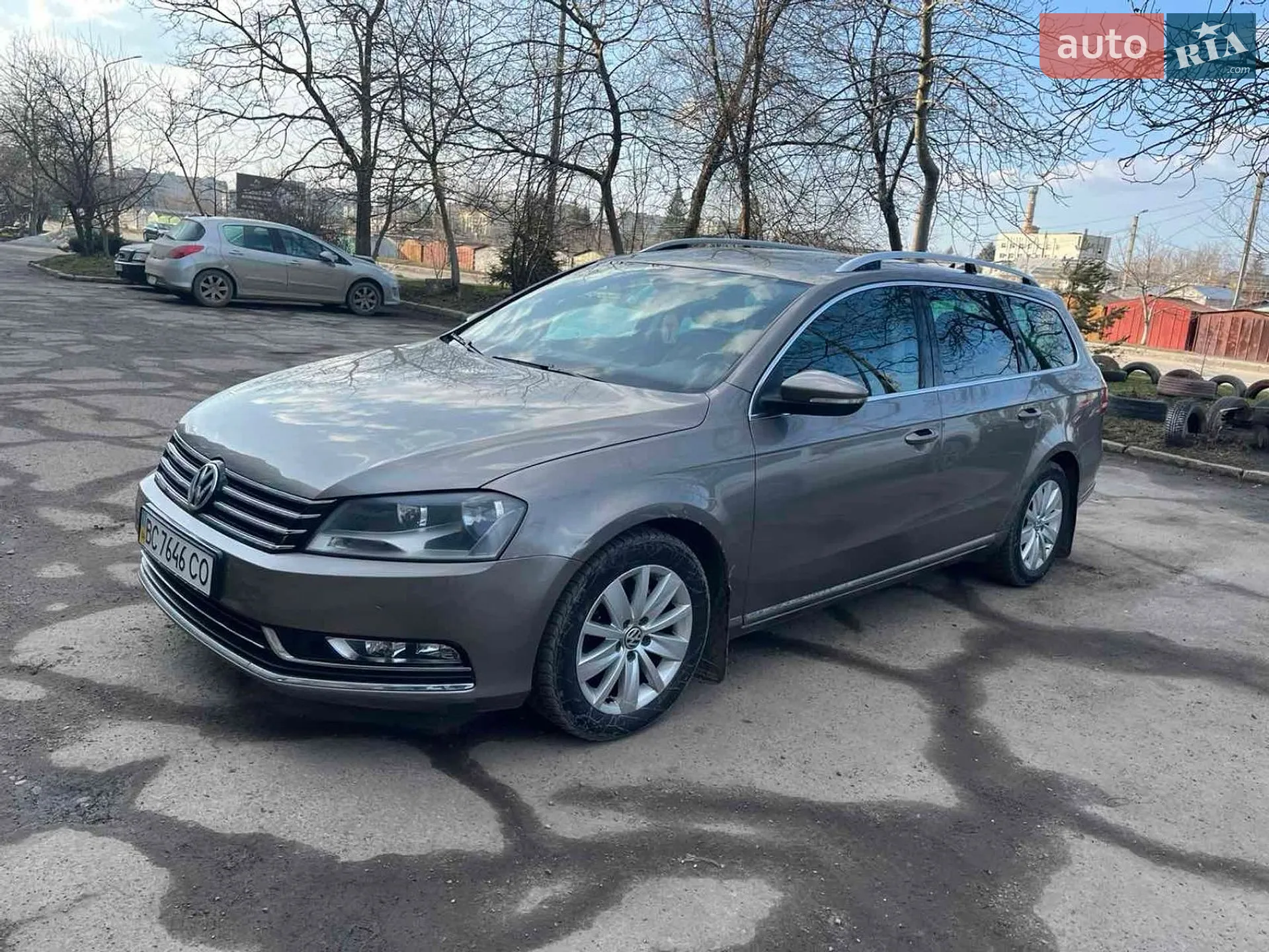 Volkswagen Passat, 2011