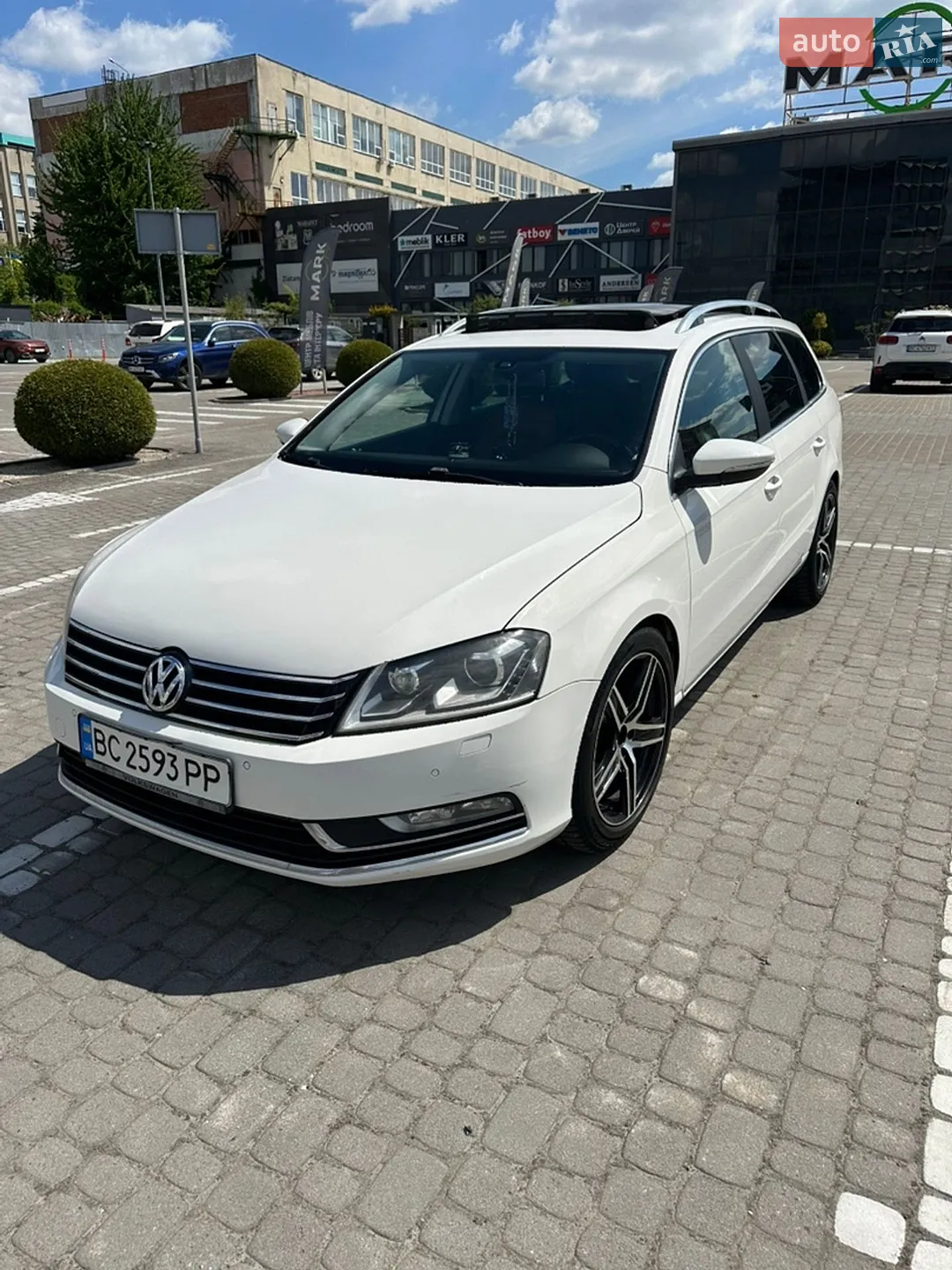 Volkswagen Passat, 2012
