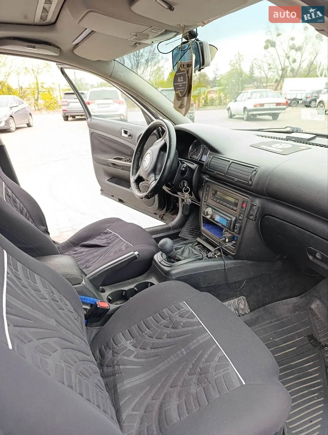 Volkswagen Passat, 2001