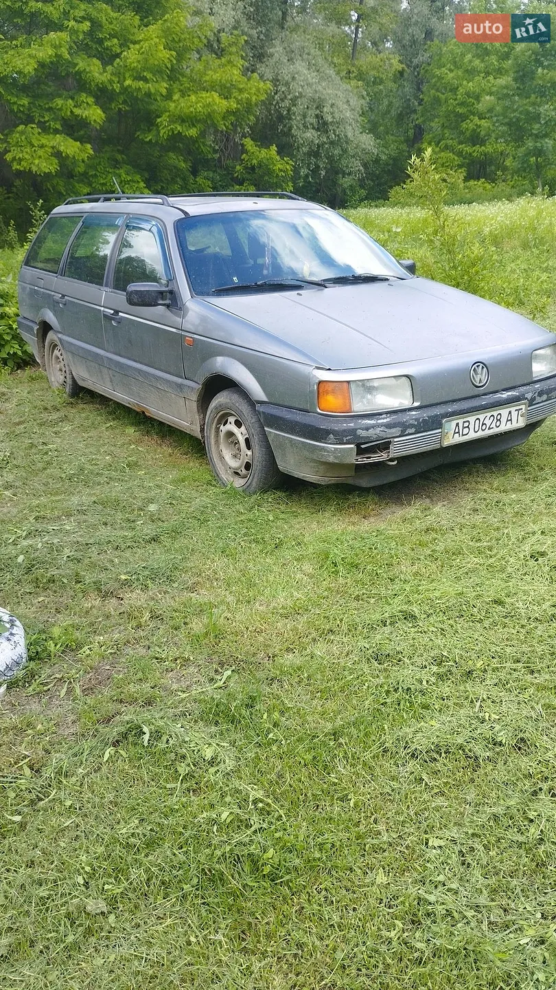 Volkswagen Passat, 1992
