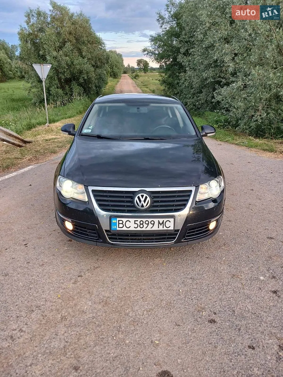 Volkswagen Passat, 2010