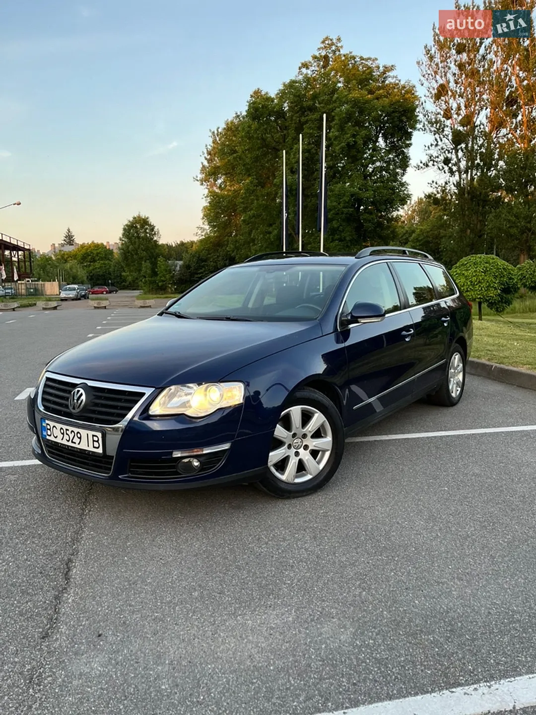 Volkswagen Passat, 2010