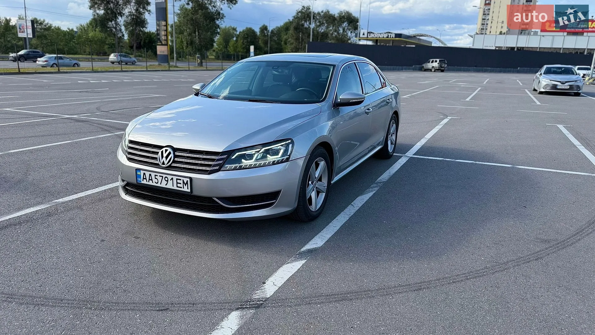 Volkswagen Passat, 2011