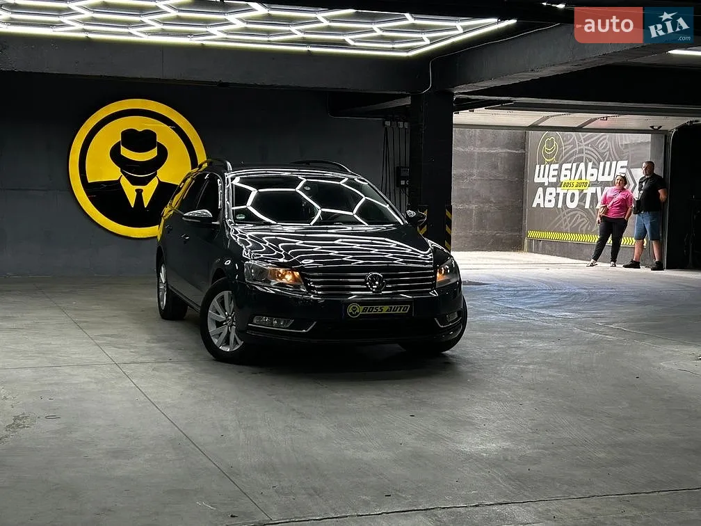 Volkswagen Passat, 2011