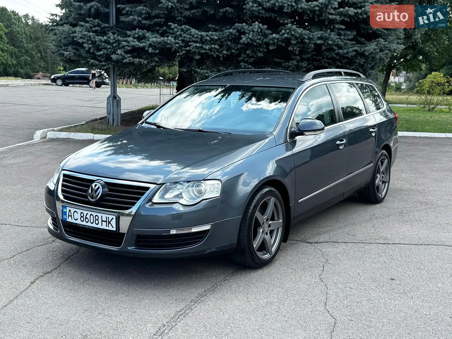 Volkswagen Passat, 2010