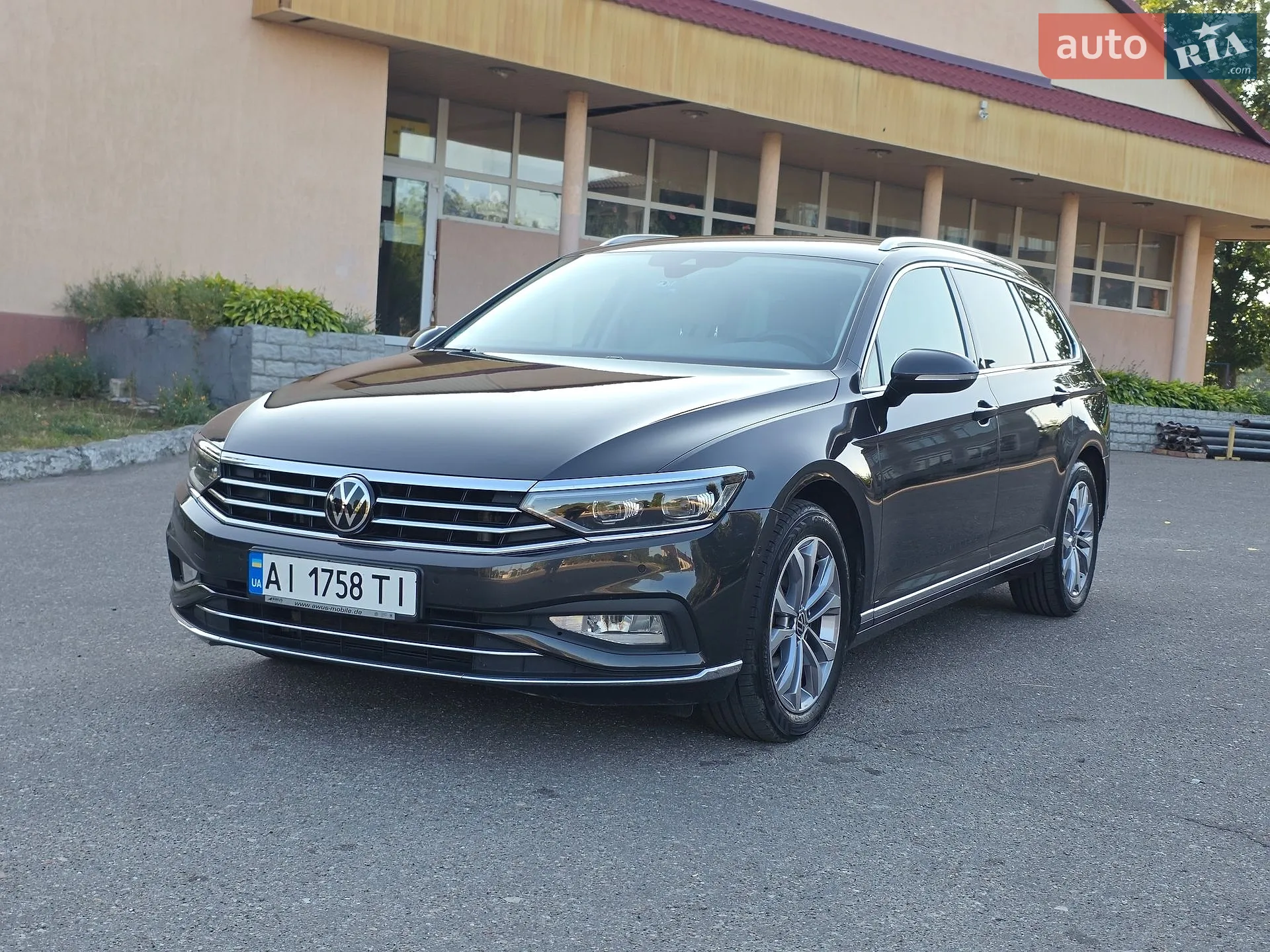 Volkswagen Passat, 2022