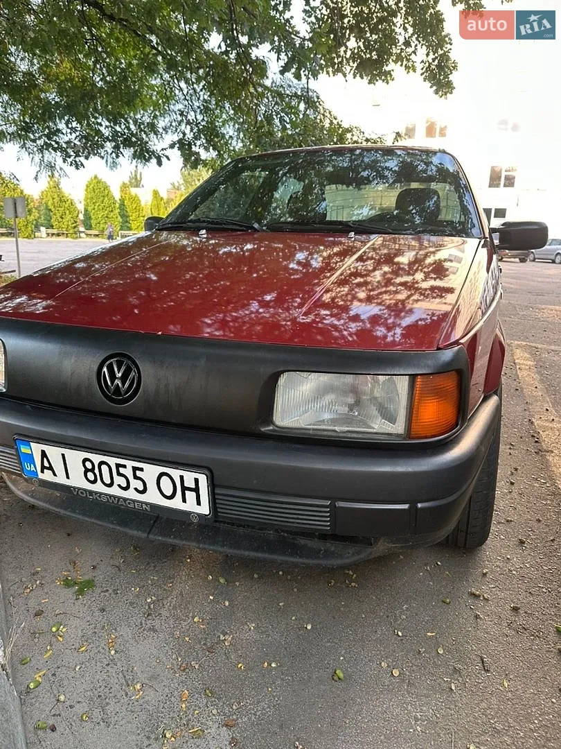 Volkswagen Passat, 1990